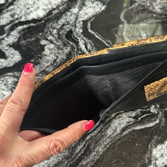 Python Gucci wallet - Picture 5 of 6